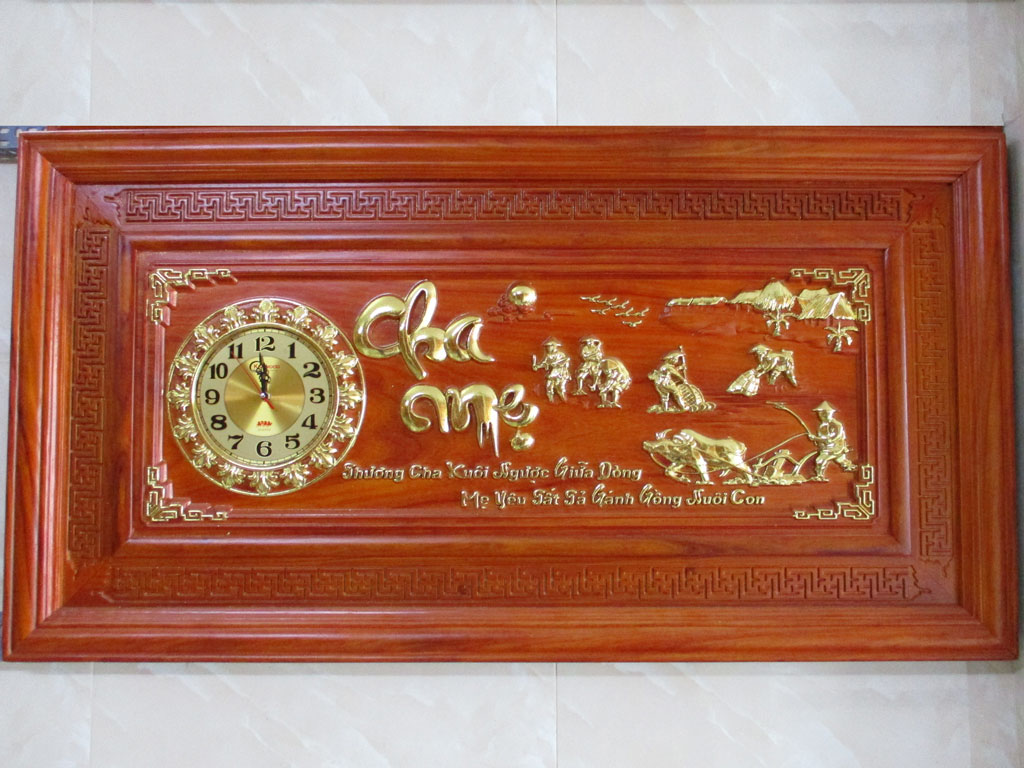 Tranh Gỗ Đồng Hồ Cha Mẹ Dát Vàng 1m27